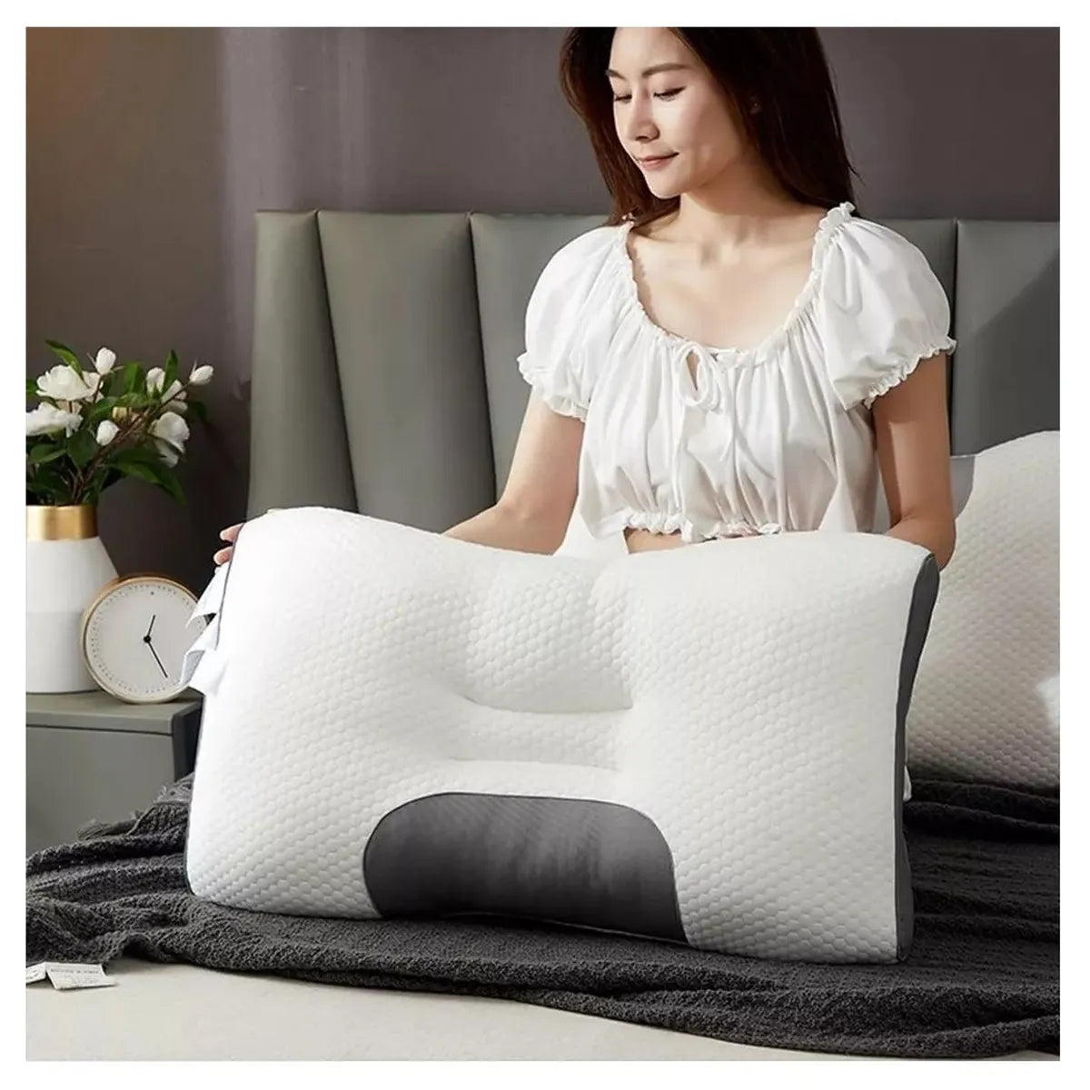 Almohada CerviLux en ambiente de dormitorio